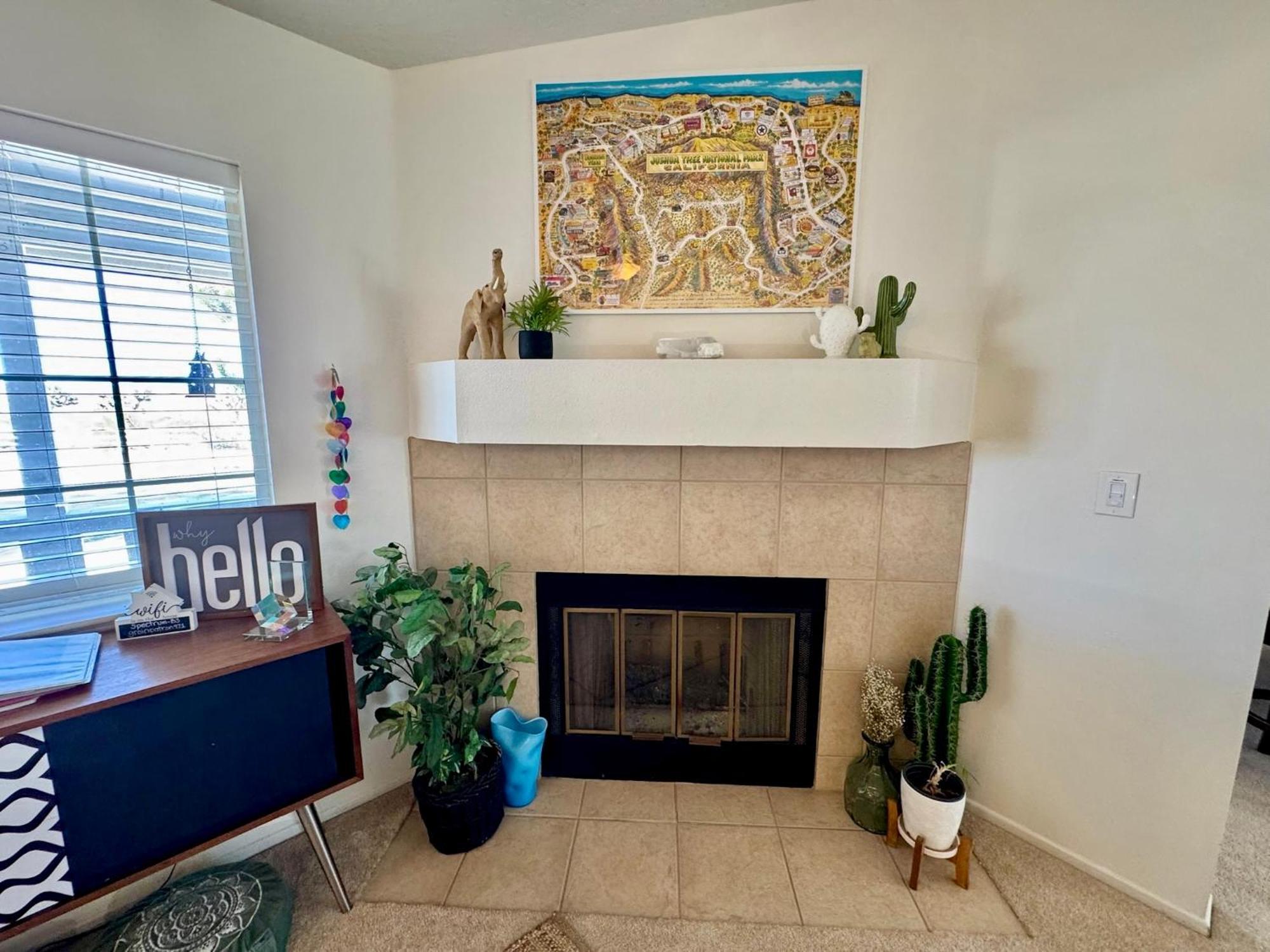 Epic Views, Huge House, Acres Of J-Trees To Explore, Hot Tub, Pool, Ac, And Mini-Golf Joshua Tree Exterior photo